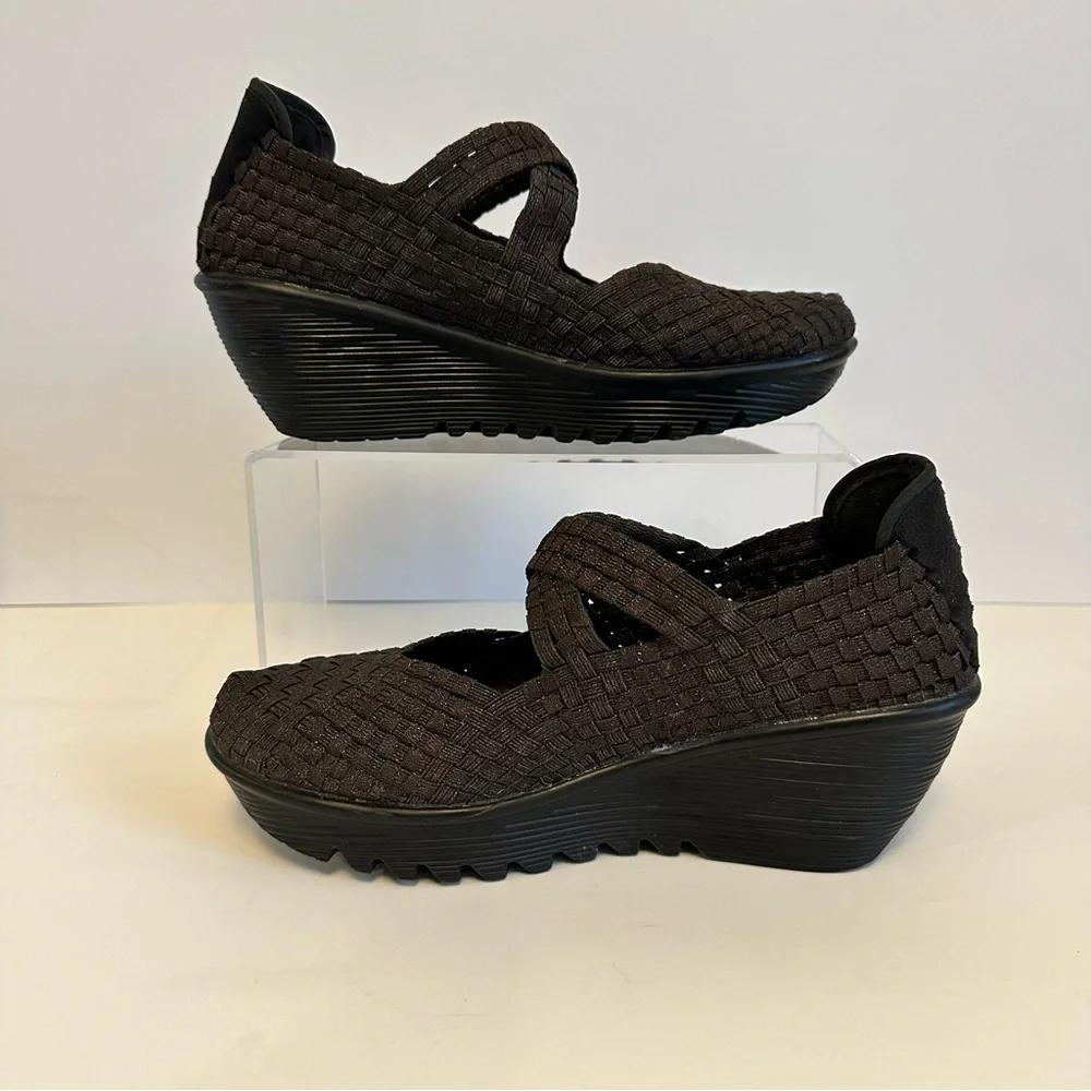 Bernie Mev Dark Brown Slip On Wedges Women’s 9.5‎